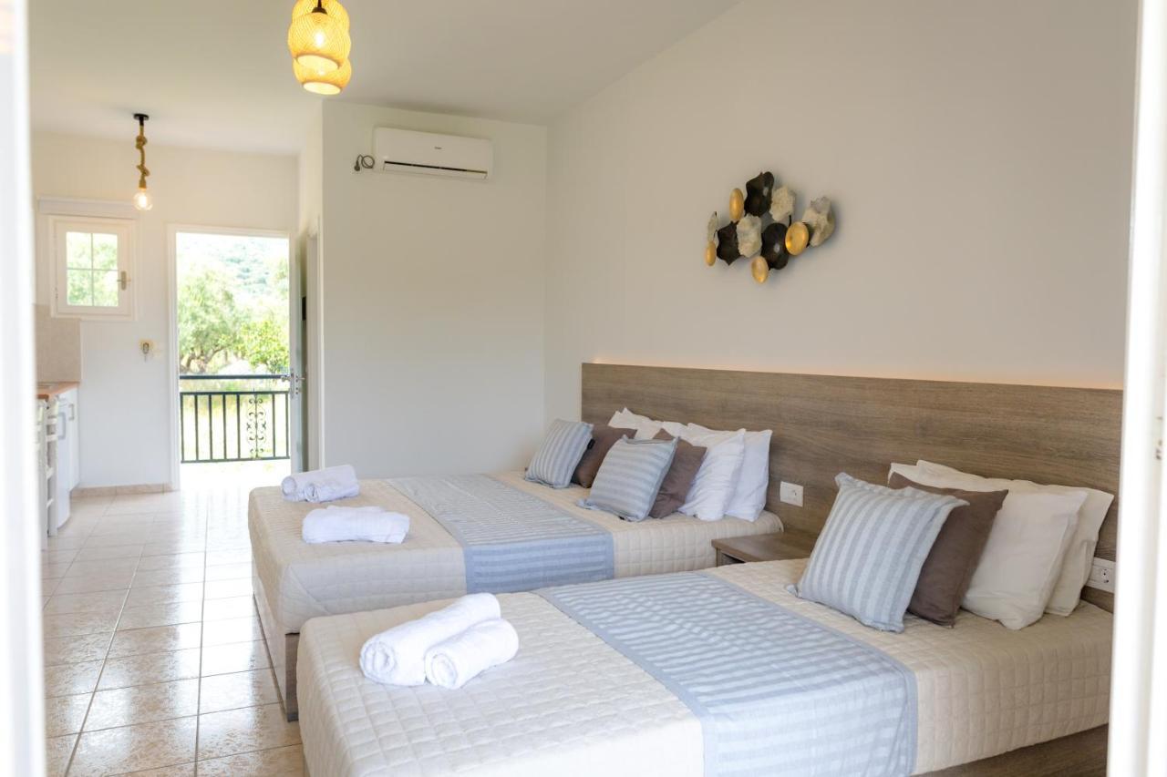 Tropical Apartments Alykes  Dış mekan fotoğraf