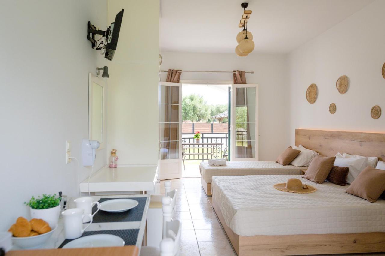 Tropical Apartments Alykes  Dış mekan fotoğraf